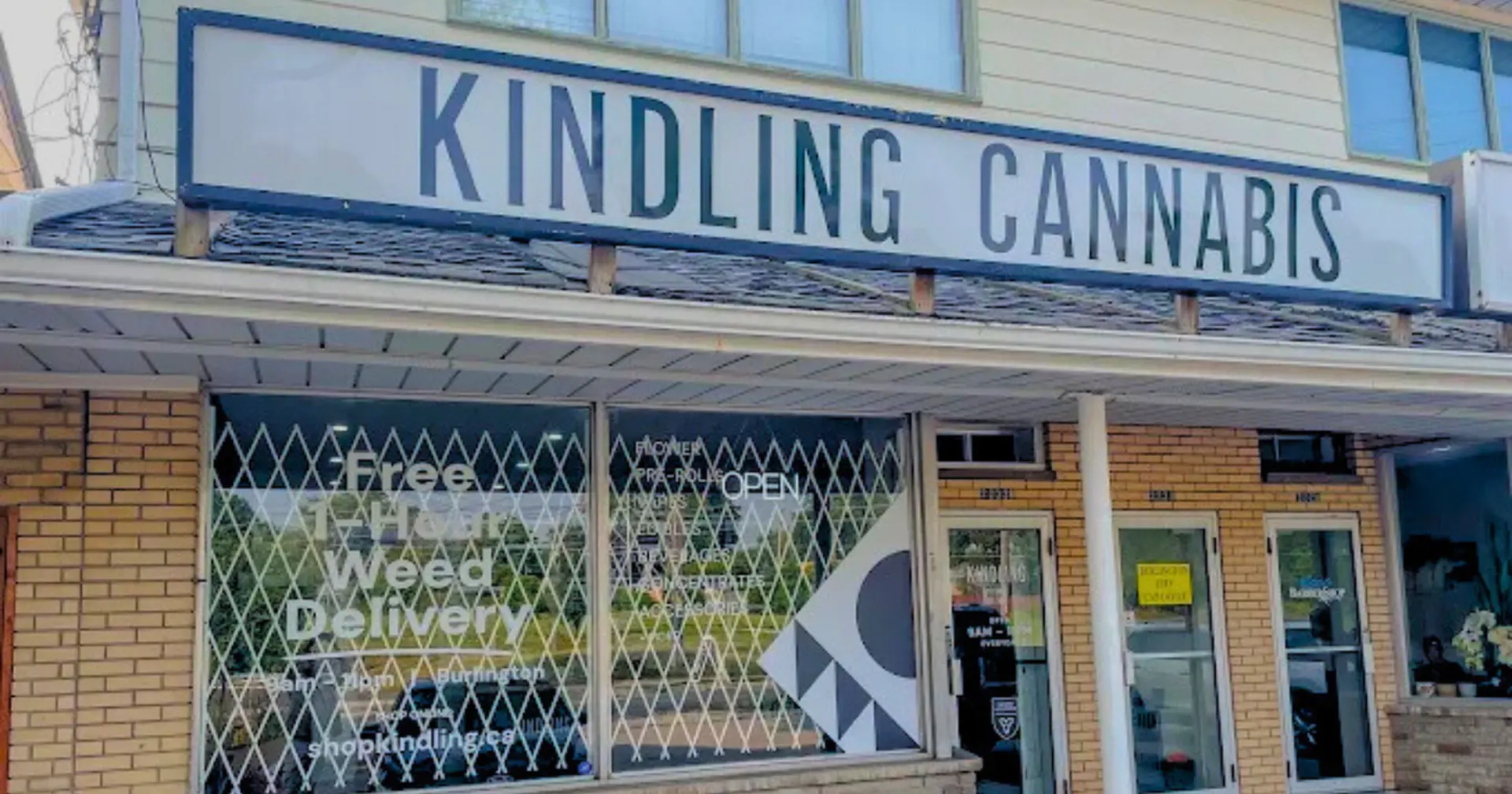 Storefront of Kindling cannabis store at 2232 Mountainside Dr, Burlington (L7P 1B5)