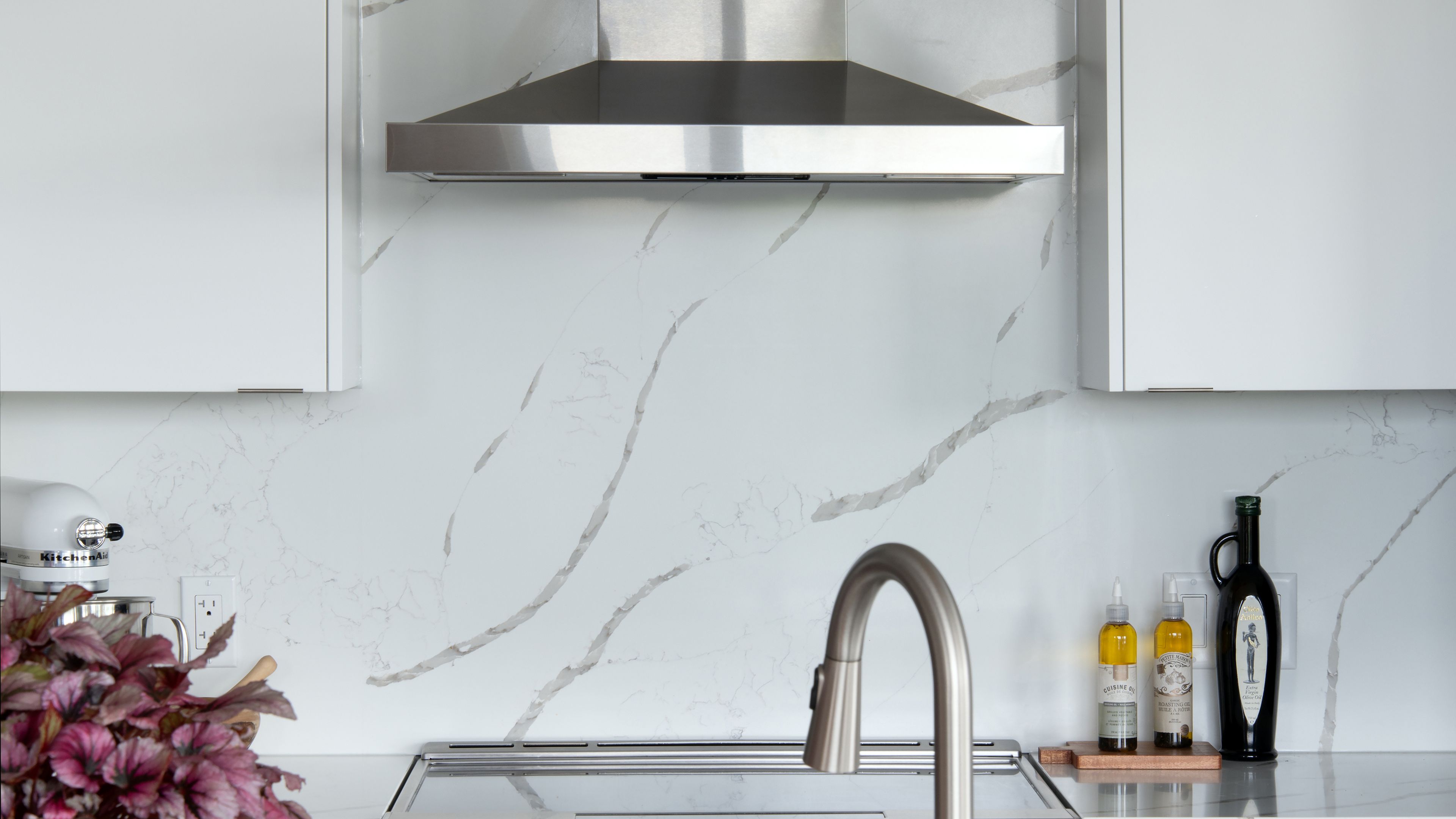 Calacatta Extra — HanStone