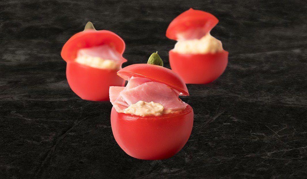 Sandwichs de tomates cocktails au jambon