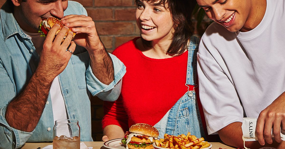 Gluten-Free Chicken Burgers Pinty’s | Pinty's