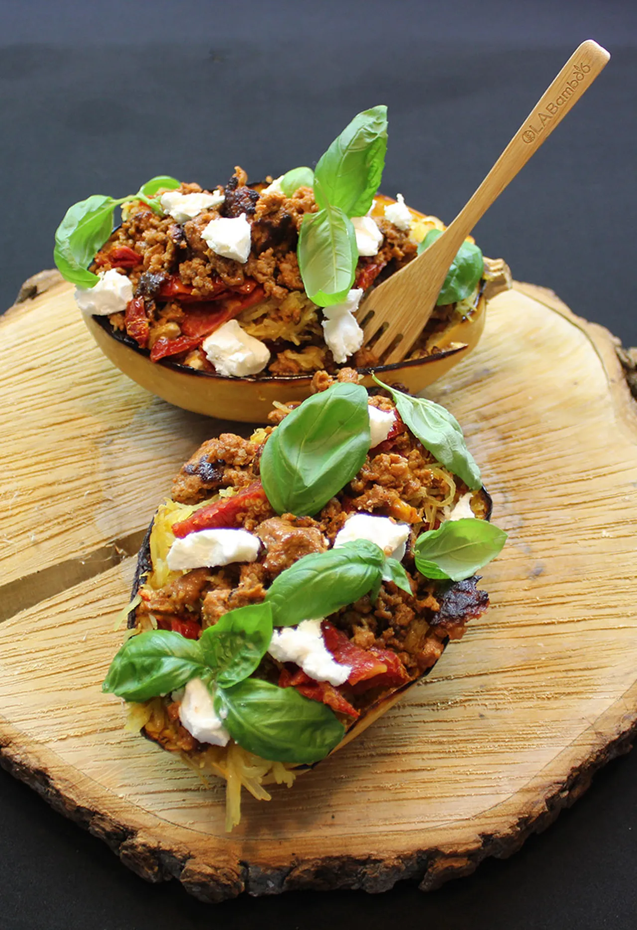 Salade de courge spaghetti aux saucisses italiennes forte La Fernandière