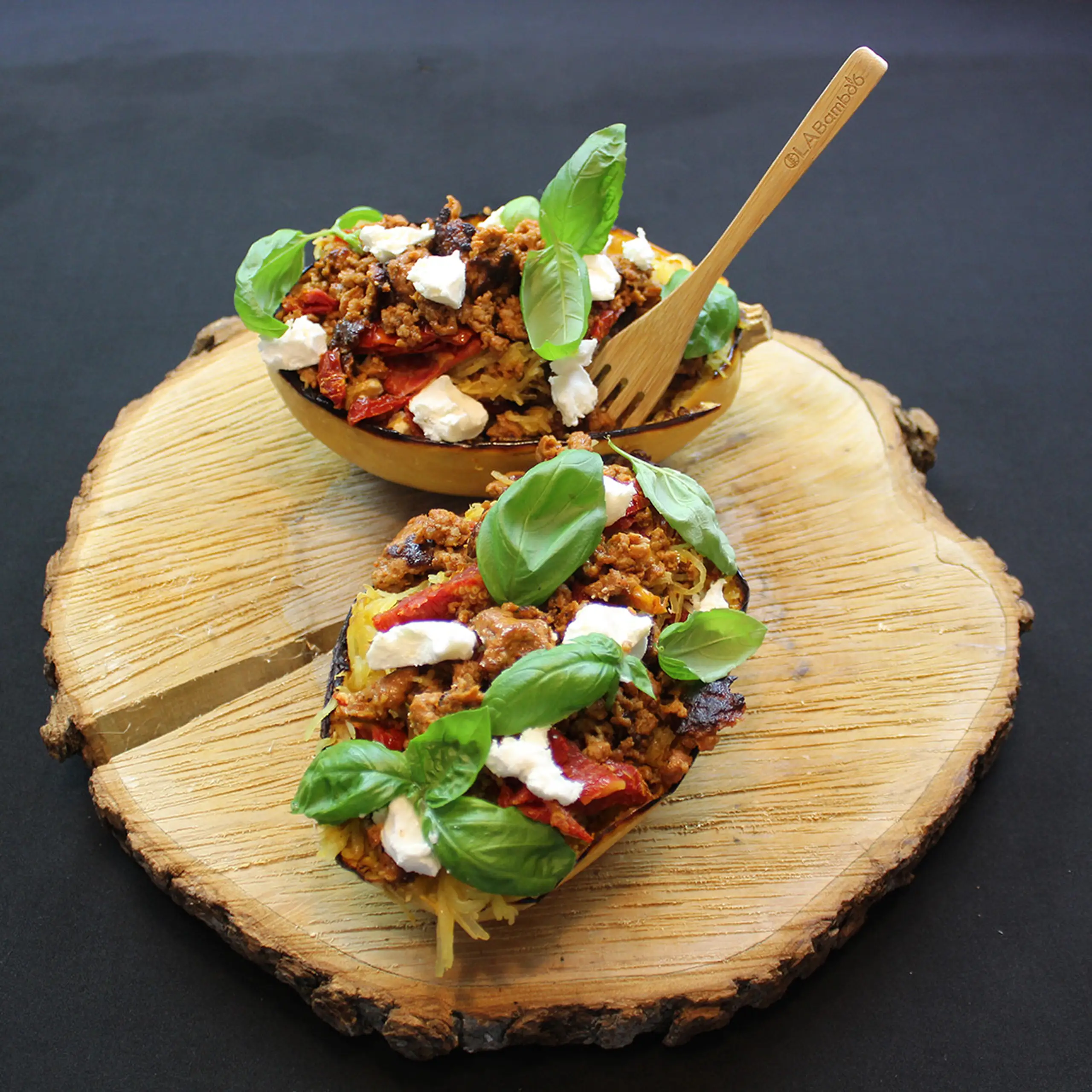 Salade de courge spaghetti aux saucisses italiennes forte La Fernandière