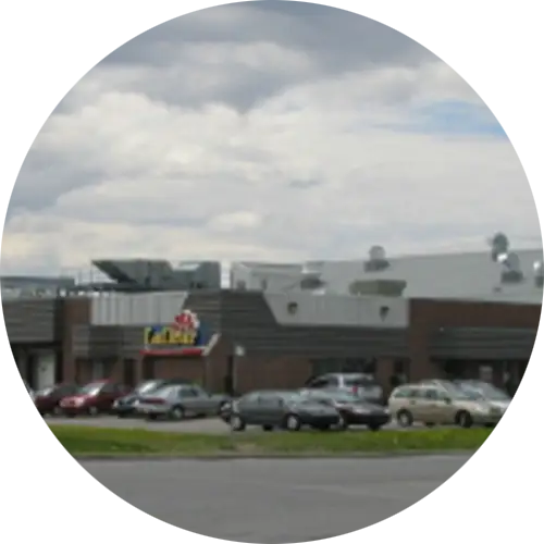 Centre de distribution à Laval