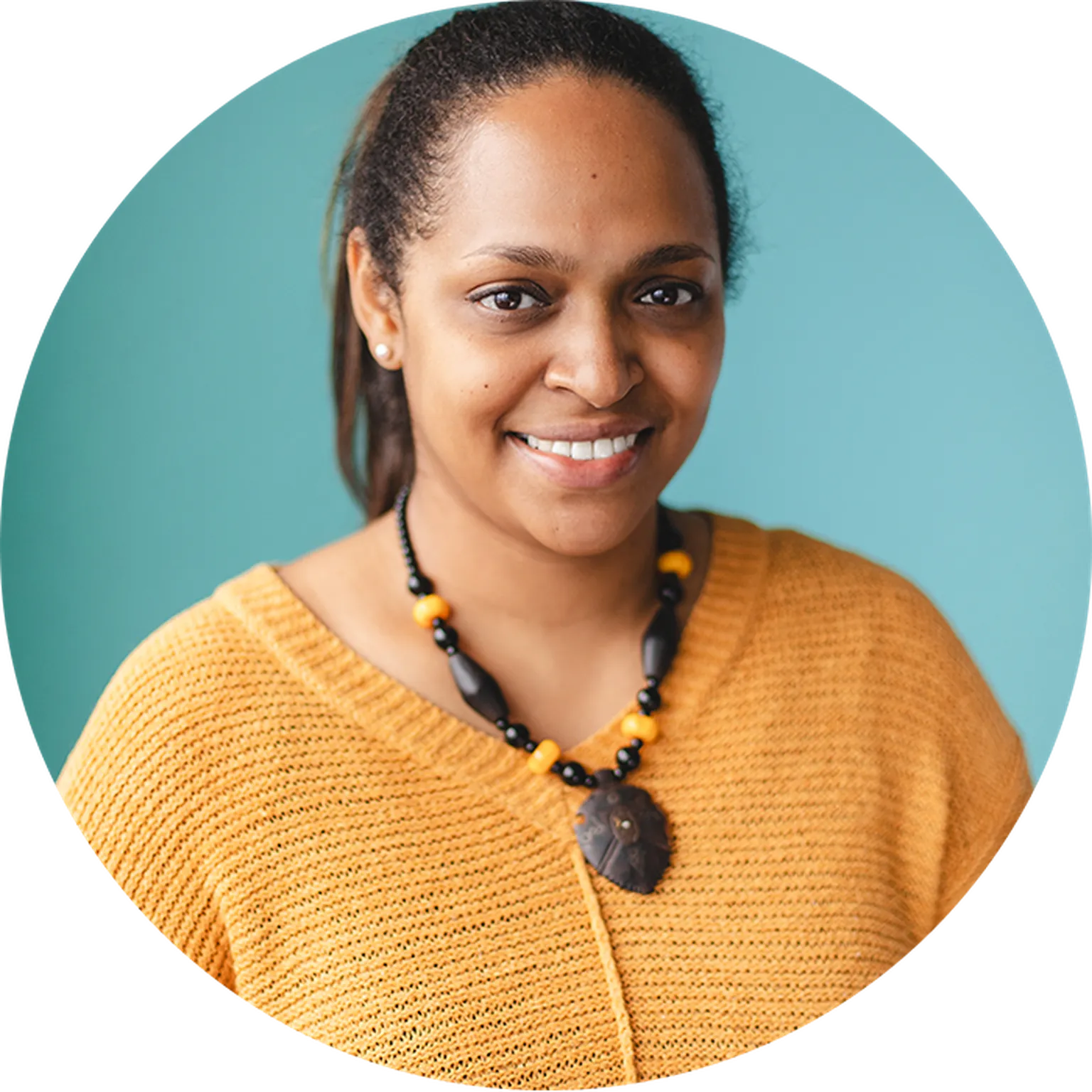 Headshot of Melanie Leste